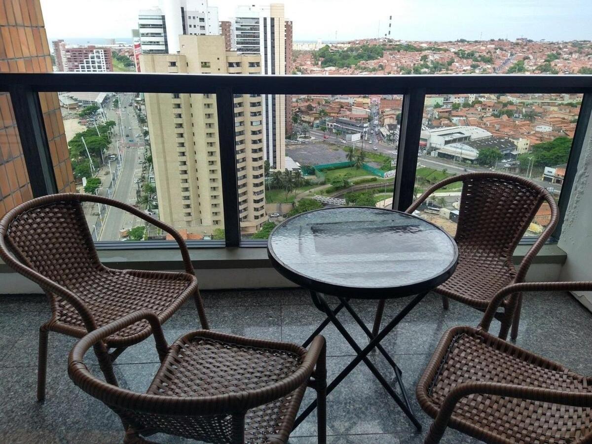 Iracema Flat 2102 Beira Mar * Fortaleza (Ceara)