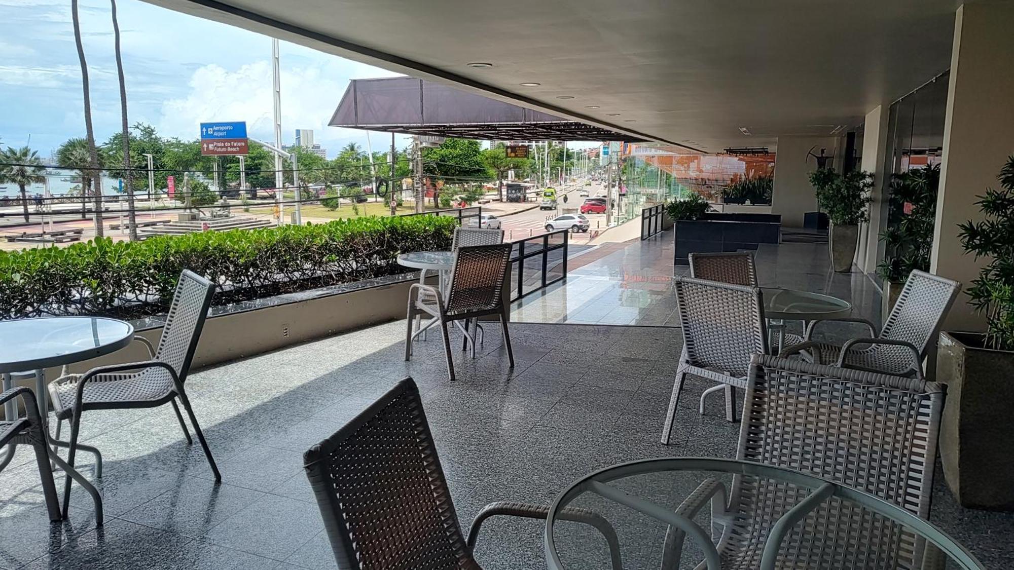 Iracema Flat 2102 Beira Mar Fortaleza (Ceara)