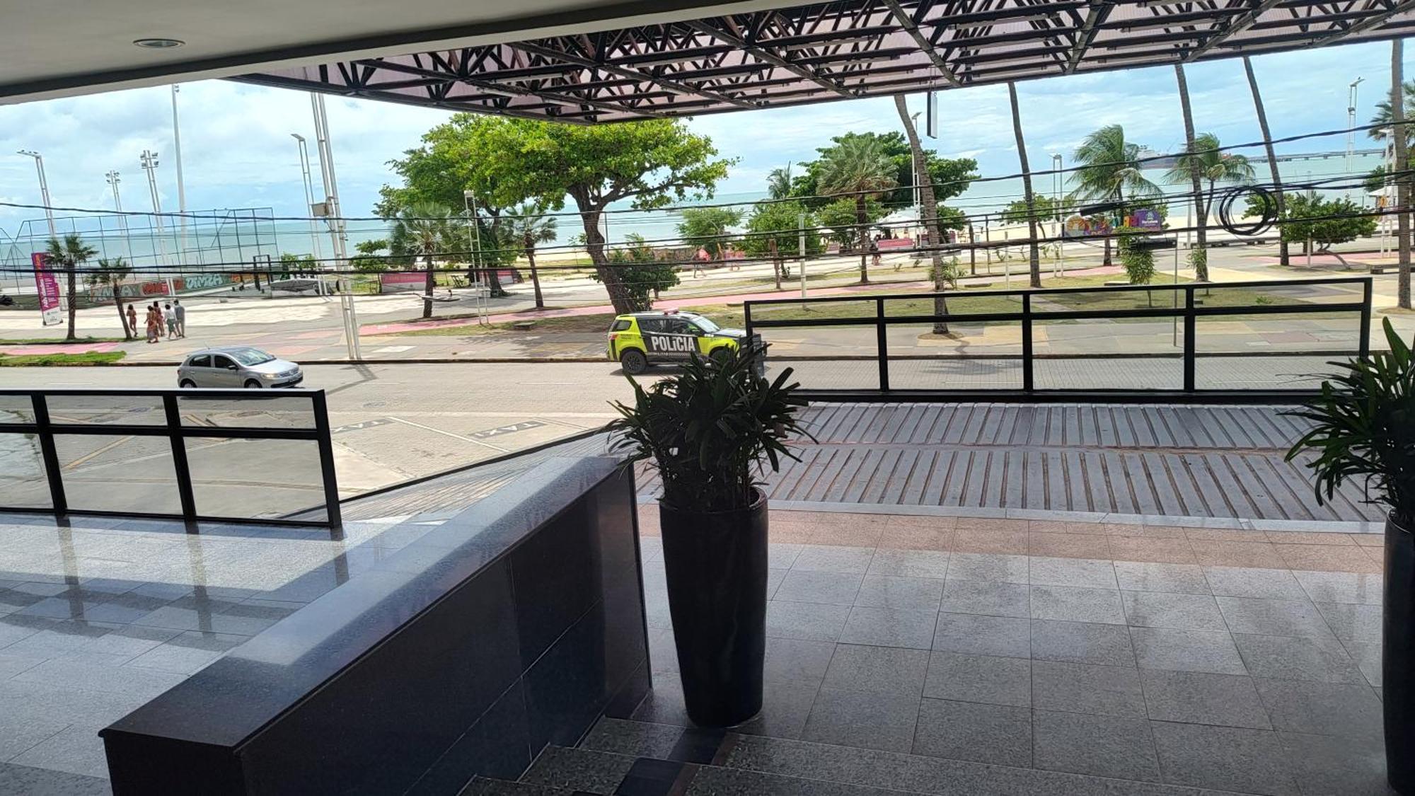 Iracema Flat 2102 Beira Mar